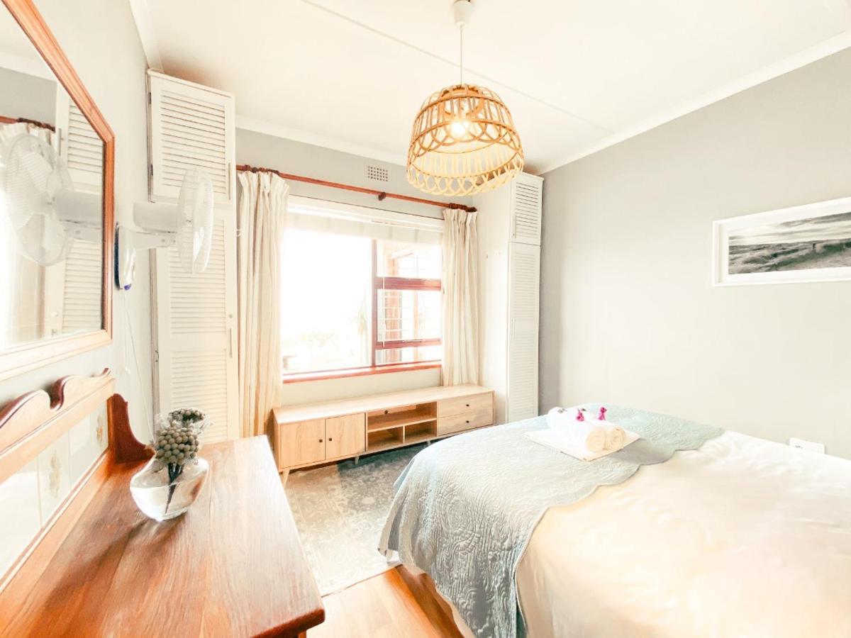 La Mer Seafront Selfcatering Accommodation 클라인몬드 외부 사진